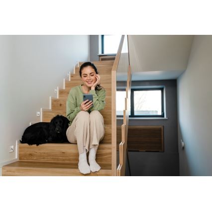 LED stopniščna svetilka EXIN LED/2,5W/230V 4000K IP65 bela kvadratna