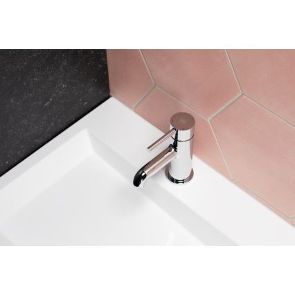 KFA Armatura 5032-815-00 - Pipa za umivalnik + odtok s prelivom MOZA 15,2 cm sijajni krom