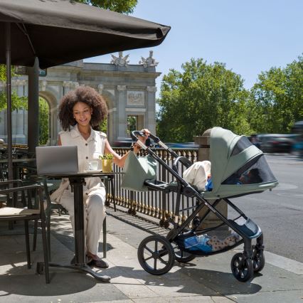 KINDERKRAFT - Kombiniran otroški voziček 3 v 1 PRIME 3 temno zelene barve