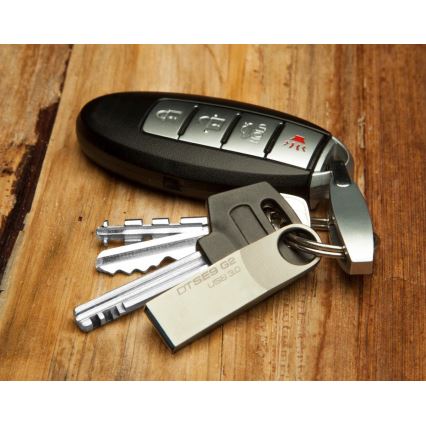 Kingston - Metal Flash Disk DATATRAVELER SE9 G2 USB 3.0 64GB