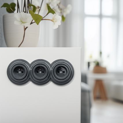 Kliklap - Trojna retro vtičnica za hišno uporabo z okvirjem 230 V, antracit