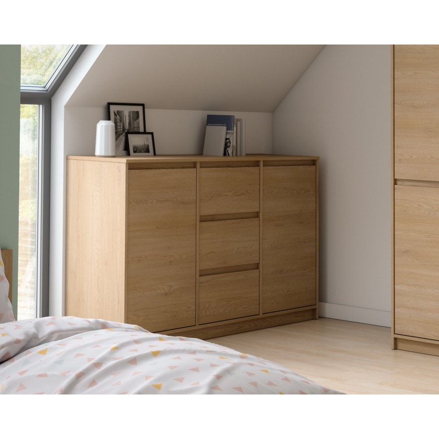 Komoda MIYABI 138x86x40 cm hrast Cremona