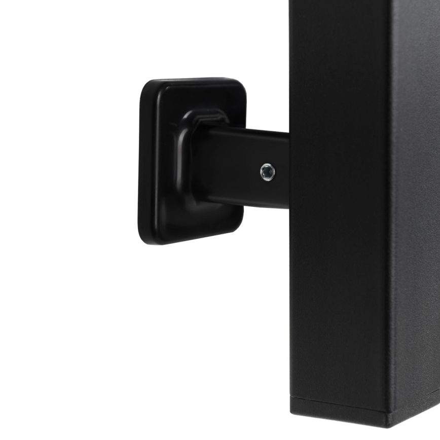 Kopalniški rebrasti radiator LARGO s termostatom, 541 W/230 V, 120,6 cm, IP44, črn, z desnim priključkom, kvadraten