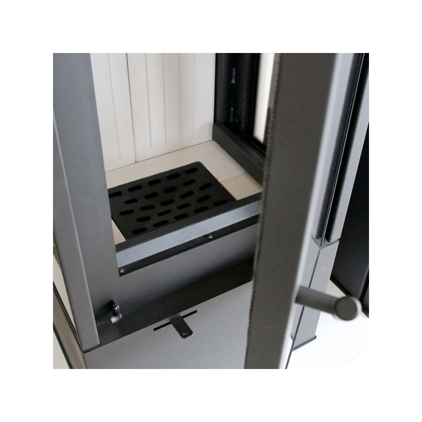 Kratki - Jekleni kamin 8kW 150mm