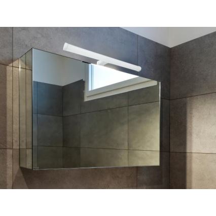 LED kopalniška osvetlitev za ogledalo LED/8W/230V 30 cm IP44 bela