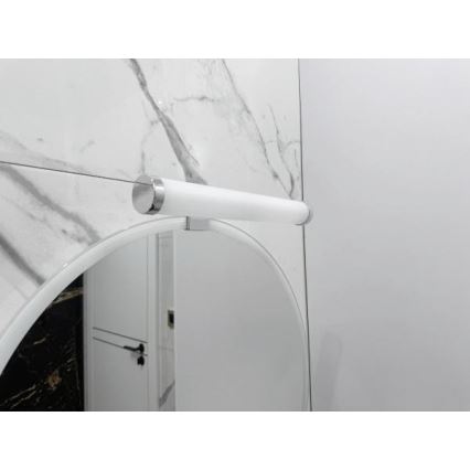 LED kopalniška osvetlitev za ogledalo LED/8W/230V 30 cm IP44 sijajni krom