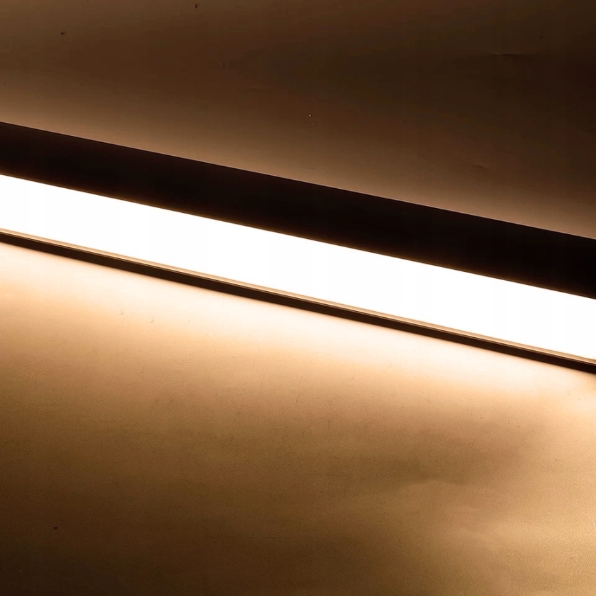 LED lestenec na kablu / površinsko pritrjen / 44W / 230V / 3000K / 120 cm / črn