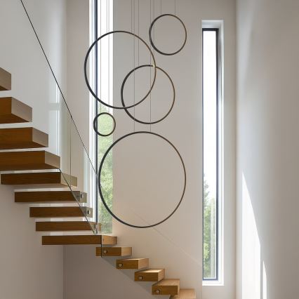 LED lestenec na vrvici SATURNO LED/100W/230V črna