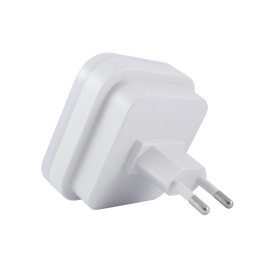 LED Nočna luč s senzorjem LED/0,5W/230V bela