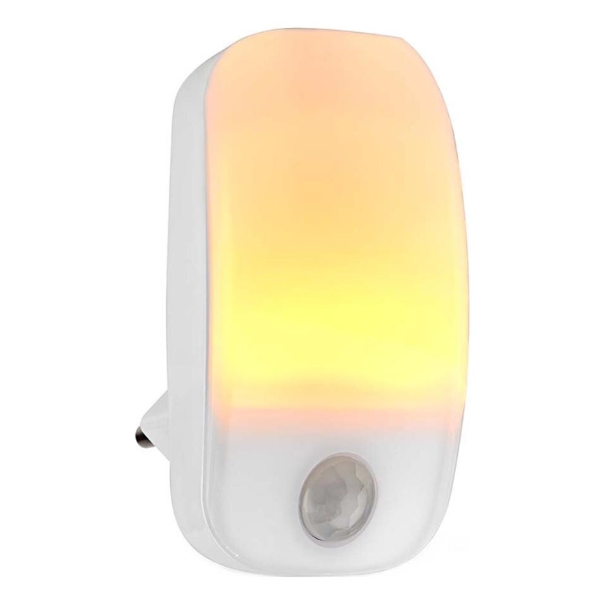 LED Orientacijska svetilka za vtičnico z motion in dusk senzor LED/0,55W/230V bela