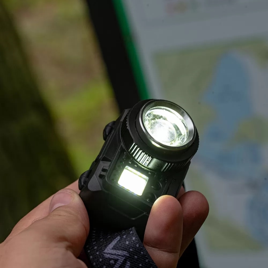 LED Zatemnitvena polnilna naglavna svetilka s senzorjem in rdeča luč LED/6W/5V/3xAAA IP44 500 sijajni 1200 mAh