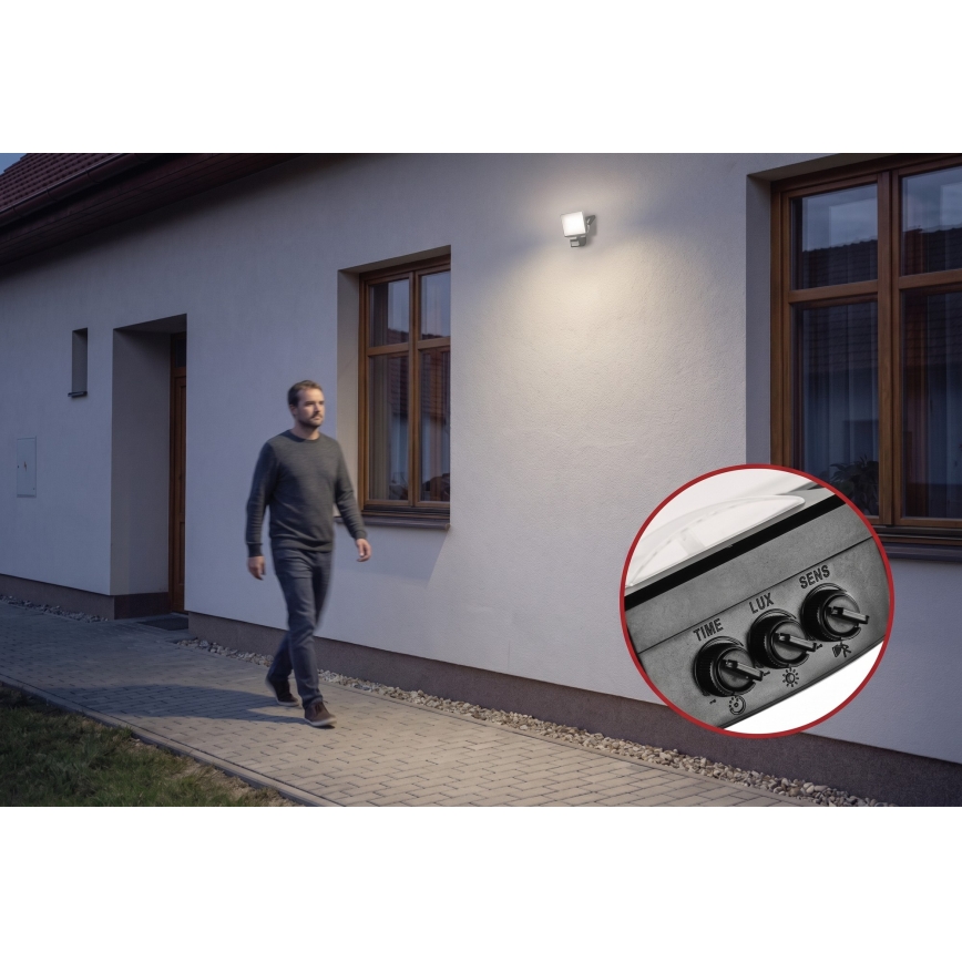 LED reflektor s senzorjem gibanja in senzorjem somraka TAMBO EVO LED/20W/230V 4000K IP44 črna