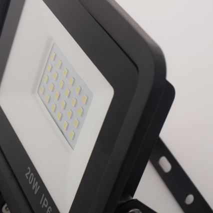 LED Reflektor s senzorjem LED/20W/230V IP65