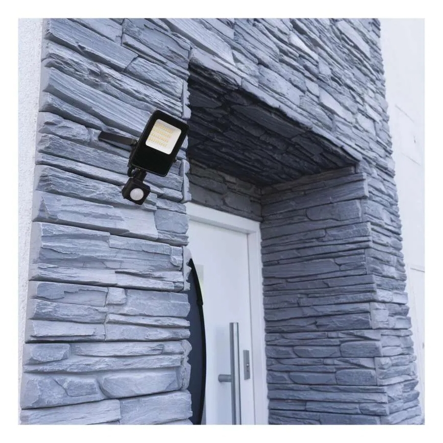 LED Reflektor s senzorjem VISIO LED/20W/230V 4000K IP65
