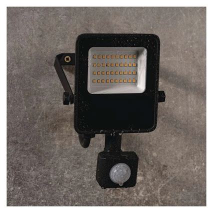 LED Reflektor s senzorjem VISIO LED/20W/230V 4000K IP65