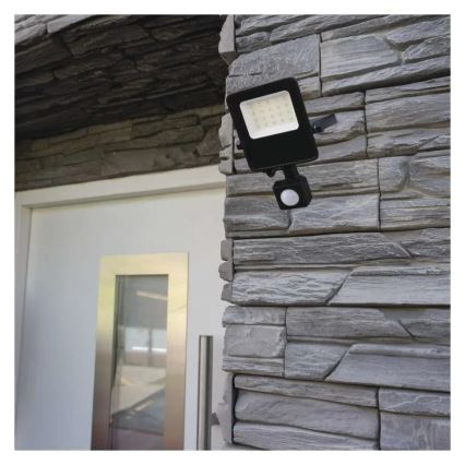 LED Reflektor s senzorjem VISIO LED/30W/230V 4000K IP65