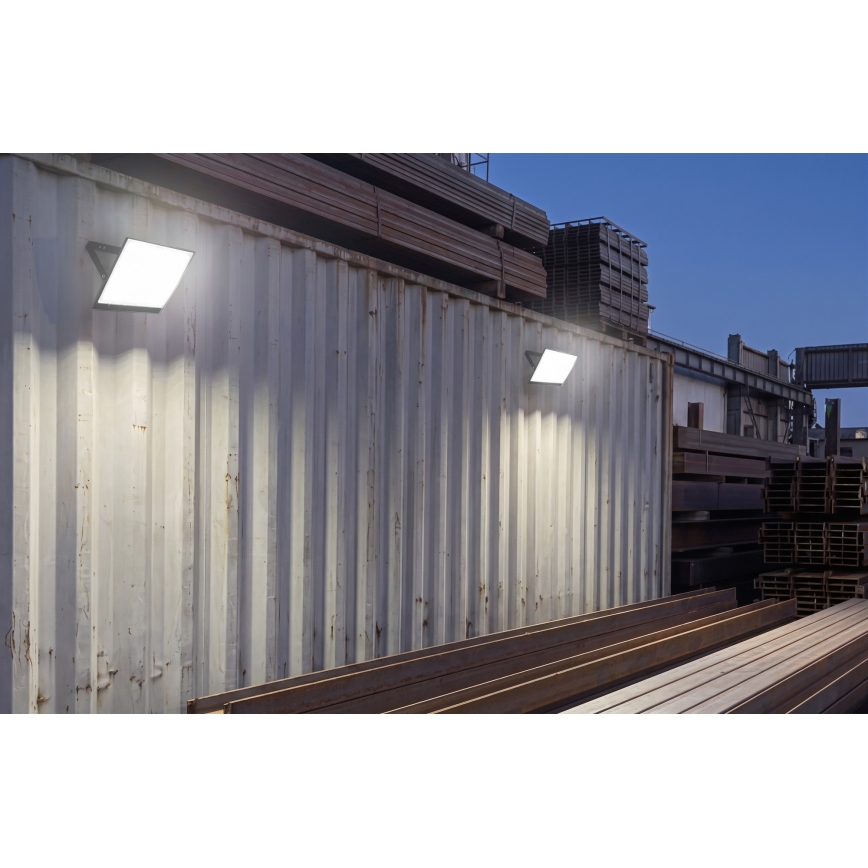 LED reflektor TAMBO EVO LED/100W/230V 4000K IP65 črna
