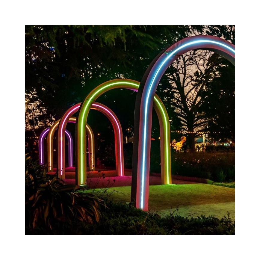 LED RGB Zatemnitven solarni trak LED/1,2W/3,7V IP67 5m + Daljinski upravljalnik