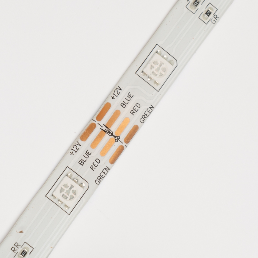 LED RGBW Zatemljiv trak LED/9W/230V 5m Wi-Fi + daljinski upravljalnik