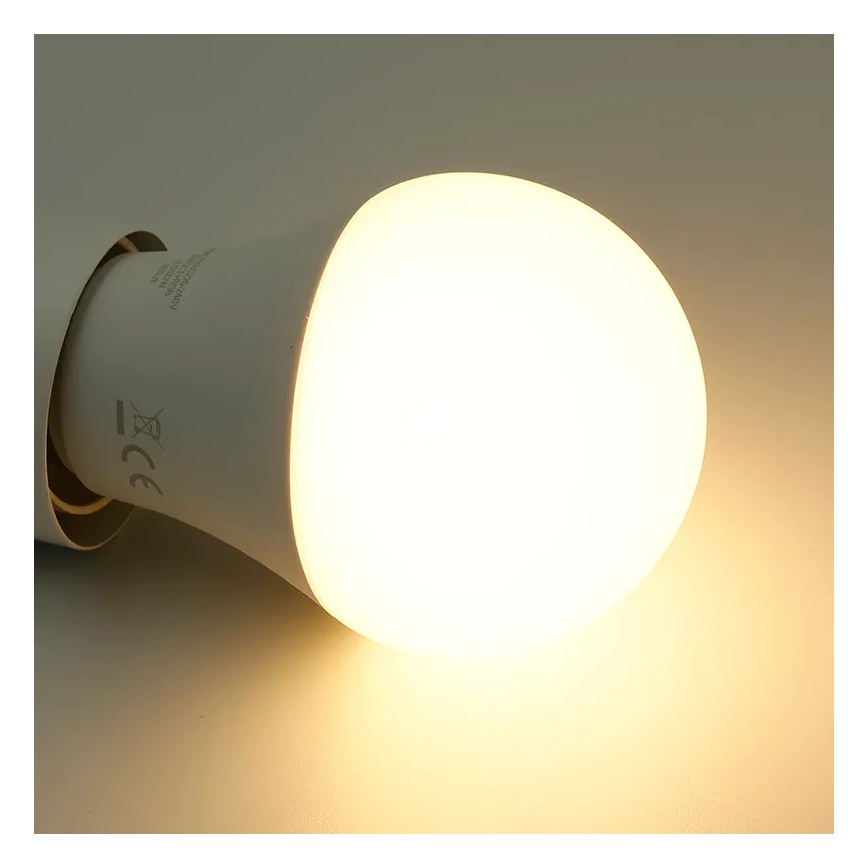 LED RGBW Zatemnitvena žarnica A60 E27/9W/230V 2700-6500K Wi-Fi Tuya