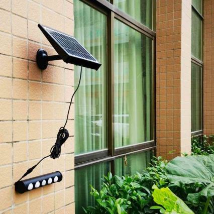 LED solarna stenska svetilka s senzorjem gibanja in mraka LED/8W/3,7V 4000 mAh 4000K IP65