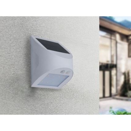 LED solarna stenska svetilka s senzorjem LED/3W/3,7V 3000/4000K 1200 mAh IP54 bela