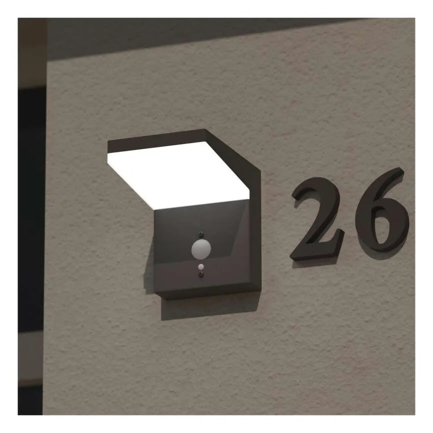 LED Solarna stenska svetilka s senzorjem LED/4,4W/3,7V 2200 mAh IP44