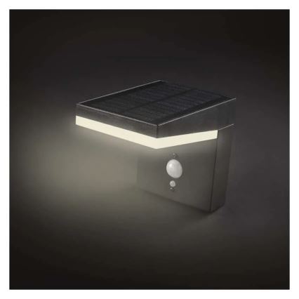 LED Solarna stenska svetilka s senzorjem LED/4,4W/3,7V 2200 mAh IP44