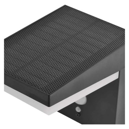 LED Solarna stenska svetilka s senzorjem LED/4,4W/3,7V 2200 mAh IP44