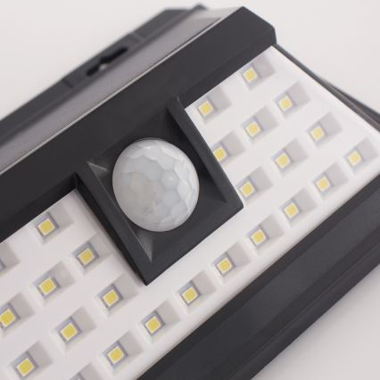 LED Solarna stenska svetilka s senzorjem LED/5W/3,7V 1800 mAh IP65