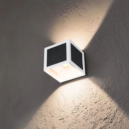LED solarna stenska svetilka s senzorjem LED/9W/3,7V 3000/4000/6000K IP65 2600 mAh bela