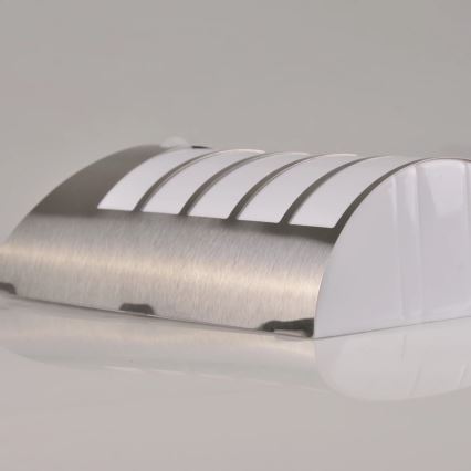 LED Solarna stenska svetilka s senzorjem SAFFO LED/3,7V 2000 mAh IP44
