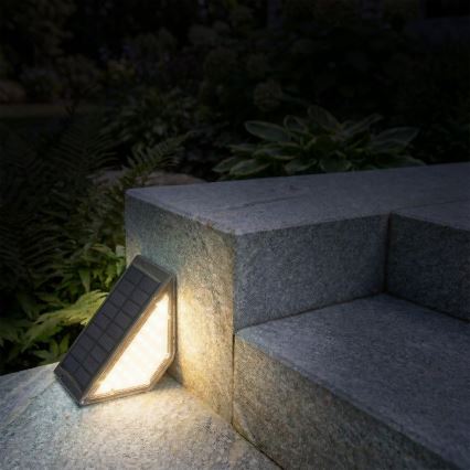 LED solarna svetilka ELI LED/4,5W/3,7V 500 mAh IP44 črna