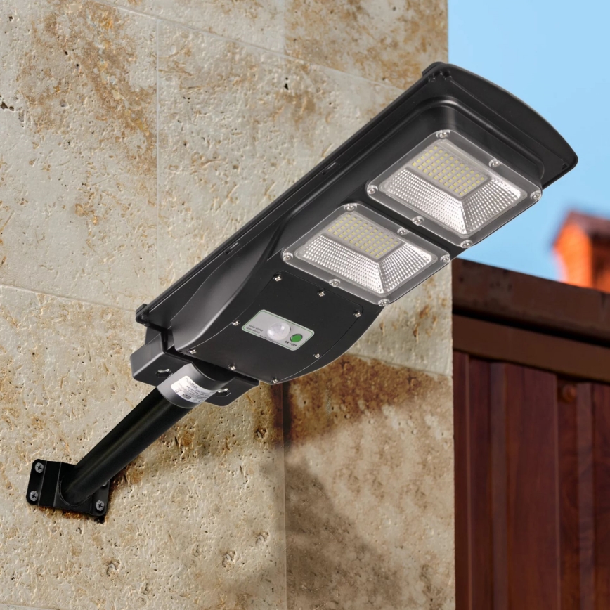 LED Solarna ulična svetilka s senzorjem STREET 2xLED/6W/3,2V IP65 + Daljinski upravljalnik