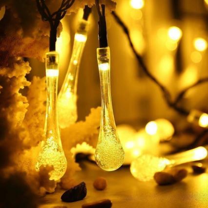 LED sončni niz z senzorjem mraka 20xLED/0,72W/1,2V 600 mAh 4,7m IP44