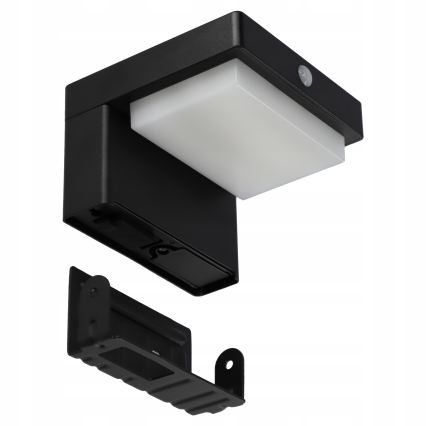 LED sončno stensko svetilo s senzorjem LED/5W/3,7V 2000 mAh IP44 črna