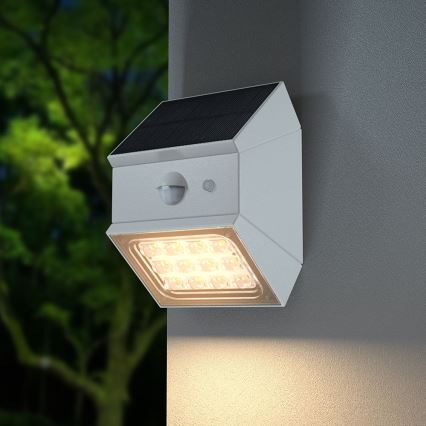 LED stensko solarno svetilo s senzorjem LED/2,5W/3,7V 3000/4000/6000K IP65 1200 mAh bela