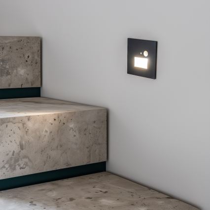LED svetilo za stopnišče z zaznavalom gibanja in mraka LED/1,5W/230V 3000/4000/6500K antracit