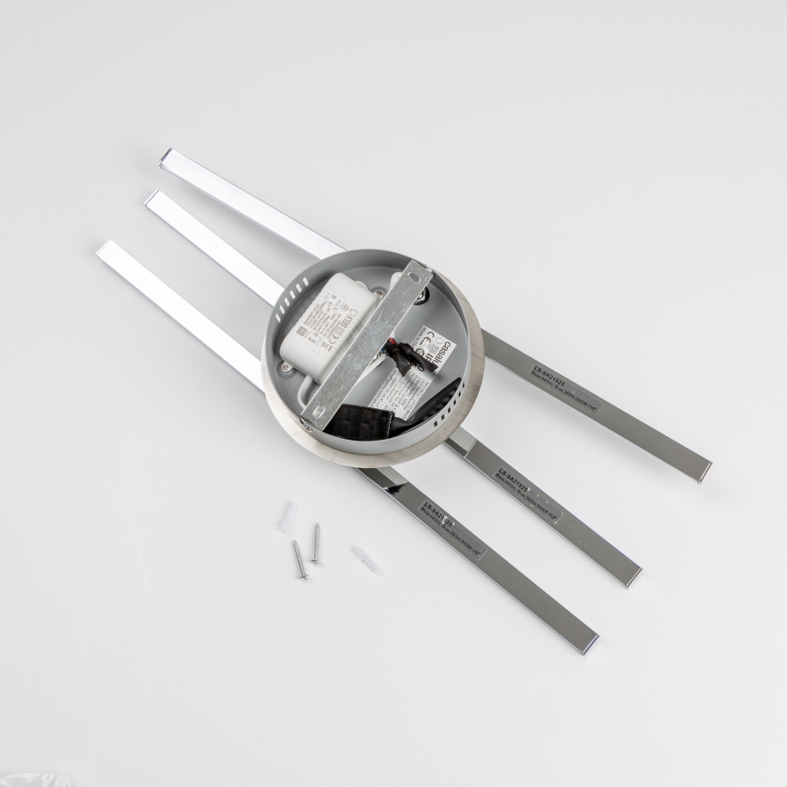 LED stropna svetilka 3xLED/3W/230V sijajni krom