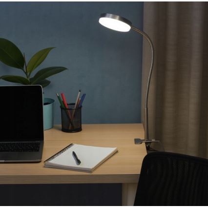 LED svetilka s sponko LED/3,2W/230V matiran krom