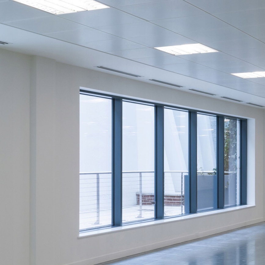 LED Vgradna fluorescenčna svetilka 3xLED/13W/230V