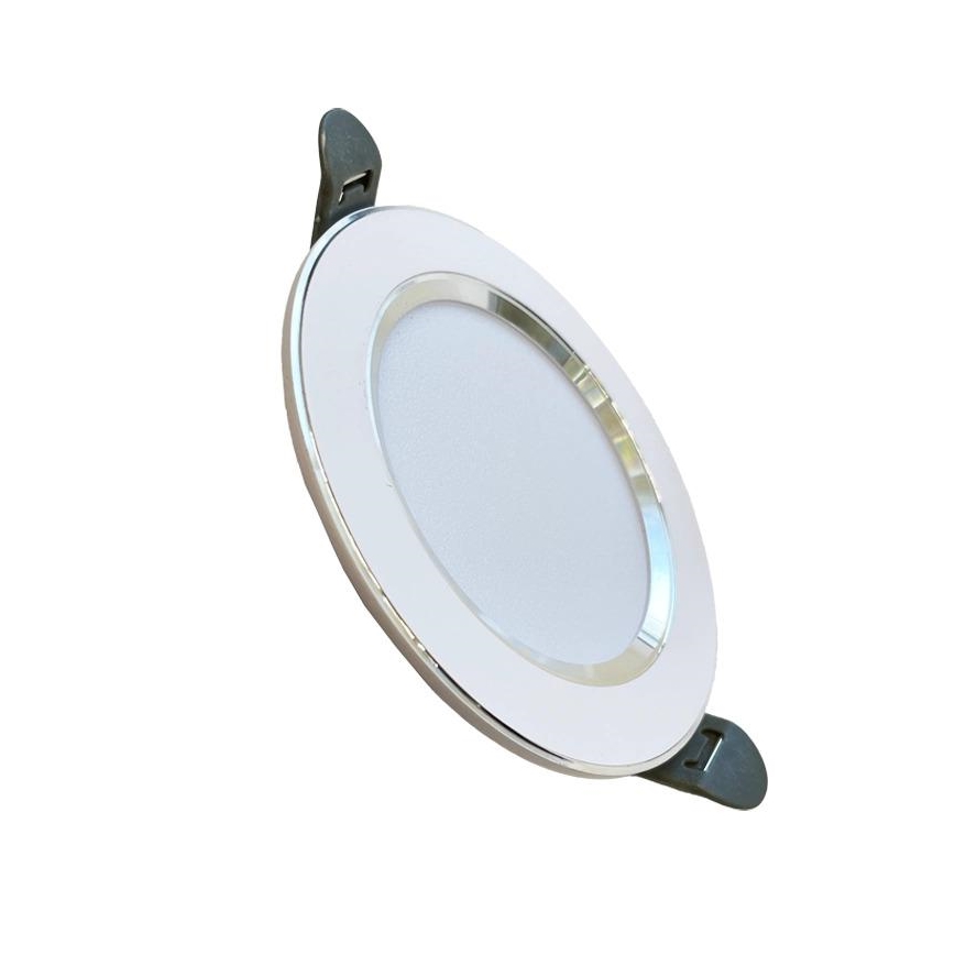 LED Vgradna svetilka LED/7,5W/230V 4000K bela/srebrna