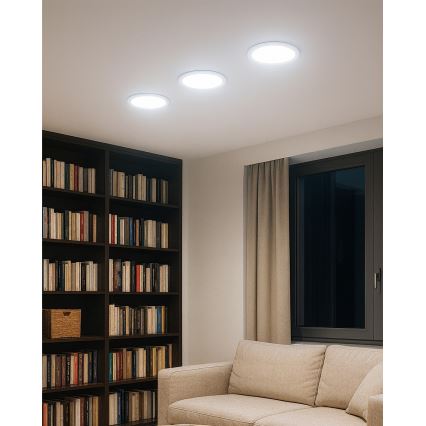 LED Vgradna svetilka QTEC LED/12W/230V 6500K pr. 16,7 cm