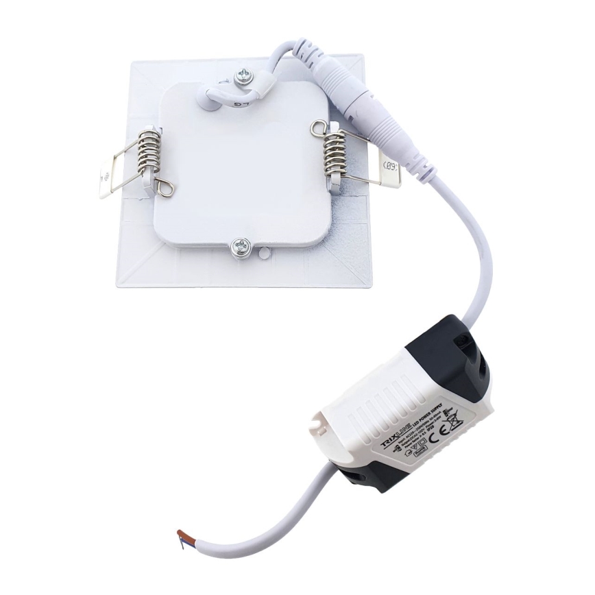 LED Vgradna svetilka QTEC LED/3W/230V 6500K 8,3x8,3 cm