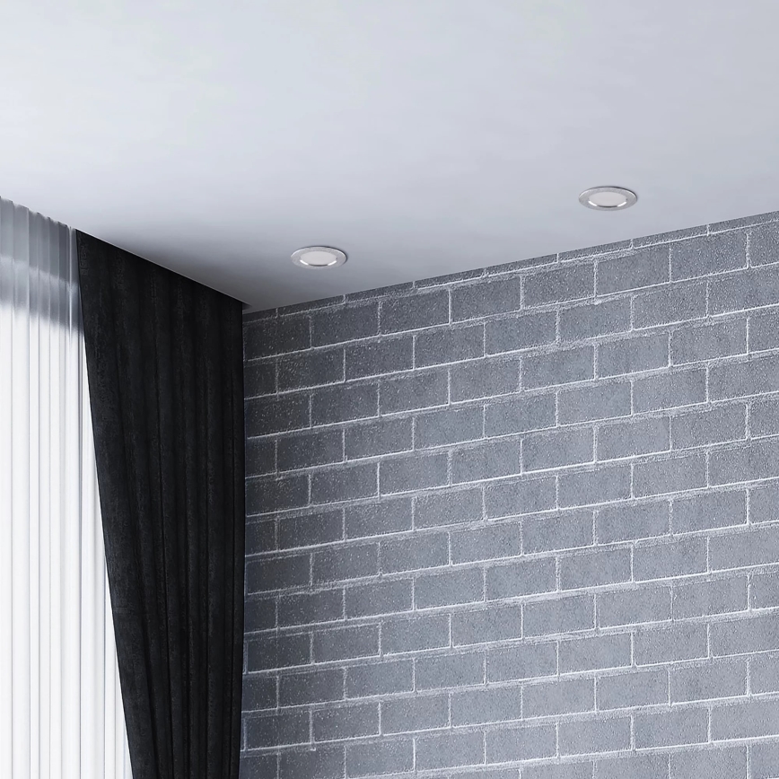 LED Vgradna svetilka ZOE LED/4,8W/230V srebrna