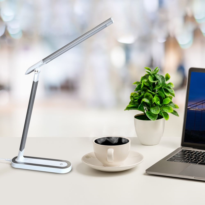 LED Zatemnitvena namizna svetilka na dotik MADERA LED/7W/230V USB bela