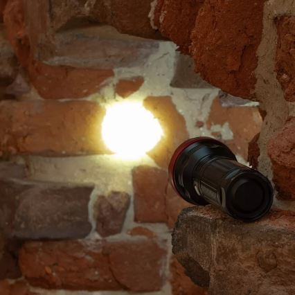 LED Zatemnitvena polnilna svetilka LED/20W/5V IPX5 2000 sijajni 6000 mAh