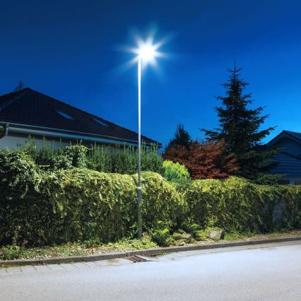 LED Zatemnitvena solarna ulica svetilka s senzorjem KERS LED/300W/3,2V 6500K 8000 mAh IP65 siva + Daljinski upravljalnik