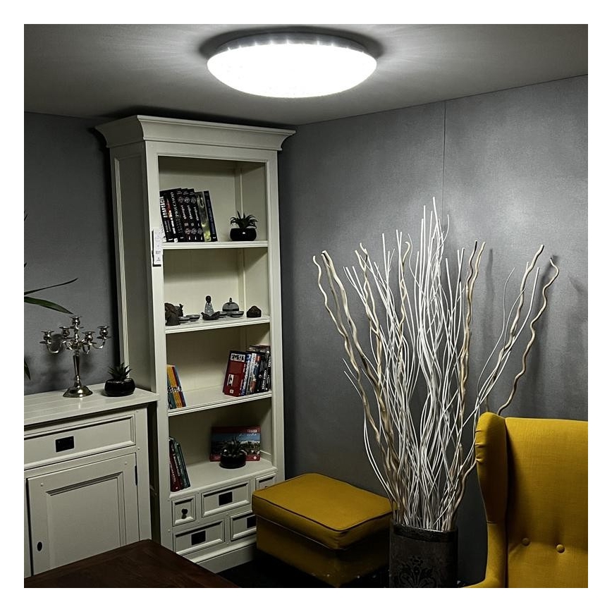 LED Zatemnitvena stropna svetilka LED/48W/230V 2700-6500K Wi-Fi Tuya + Daljinski upravljalnik