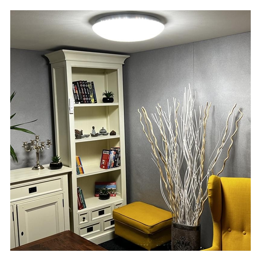LED Zatemnitvena stropna svetilka LED/48W/230V 2700-6500K Wi-Fi Tuya + Daljinski upravljalnik